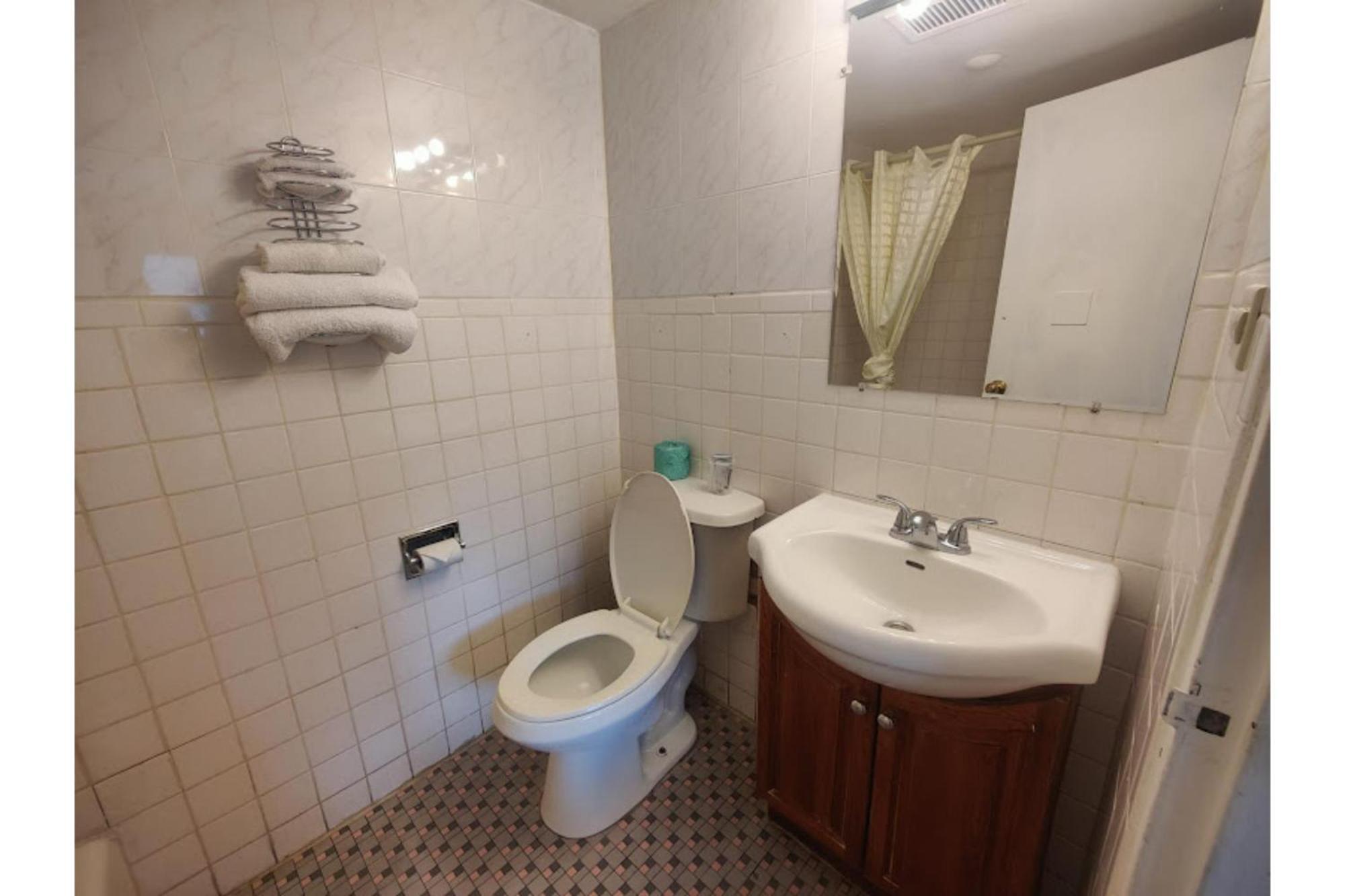 Oyo Hotel Edgebrook Chicago North Shore 외부 사진
